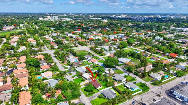 115 NW 7th Street, Boca Raton, FL 33432