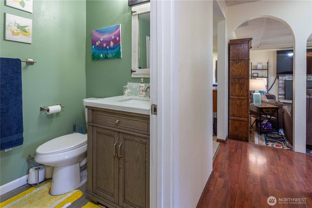 1986 Peacock Lane, Oak Harbor, WA 98277