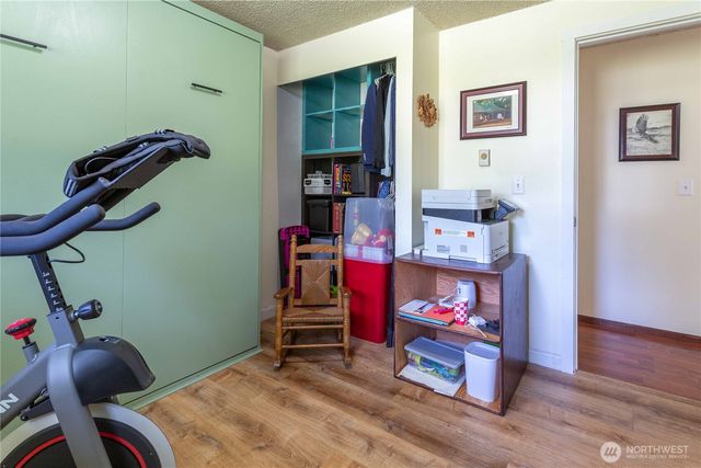 1986 Peacock Lane, Oak Harbor, WA 98277