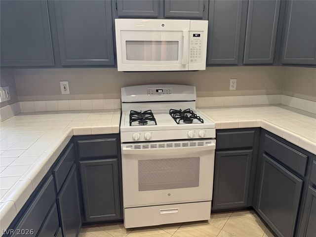 3305 North Campbell Road, Las Vegas, NV 89129