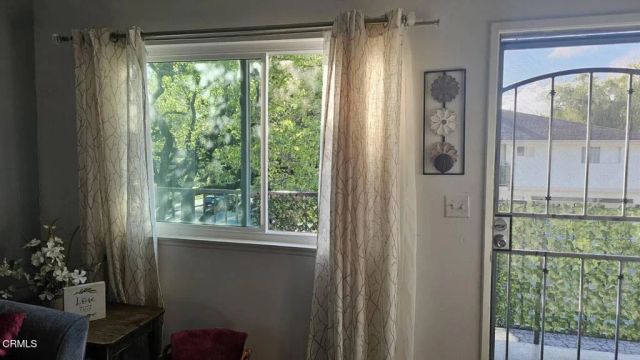 1267 Chalmette Avenue, Ventura, CA 93003