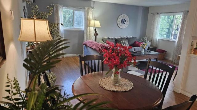 1267 Chalmette Avenue, Ventura, CA 93003