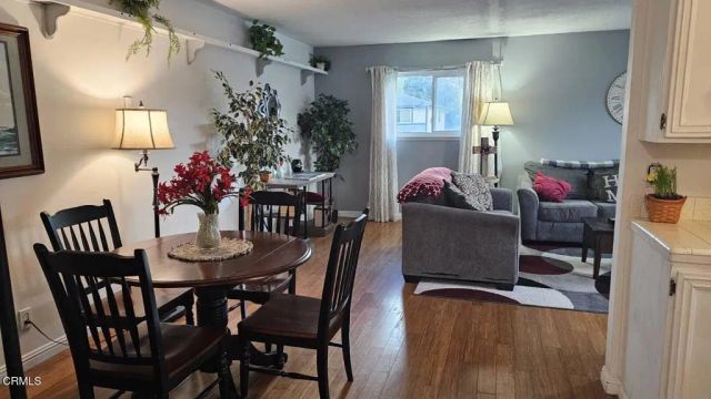 1267 Chalmette Avenue, Ventura, CA 93003