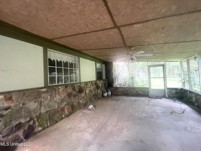6101 Spring Creek Drive, Olive Branch, MS 38654