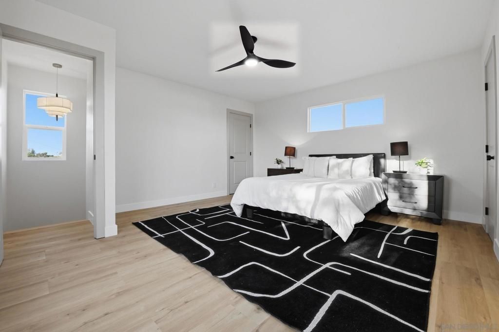 Image 19 of property listing at 4982 Ensign, San Diego, CA 92117