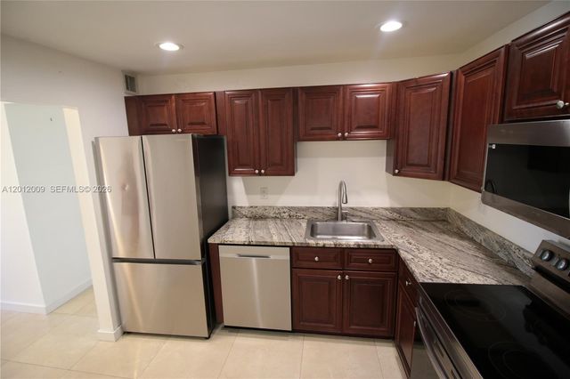 4314 NW 9th Avenue 43C, Deerfield Beach, FL 33064