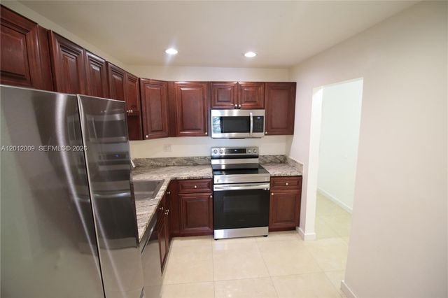 4314 NW 9th Avenue 43C, Deerfield Beach, FL 33064