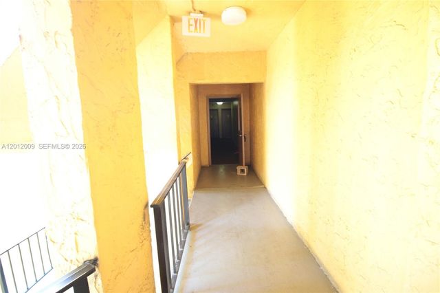 4314 NW 9th Avenue 43C, Deerfield Beach, FL 33064