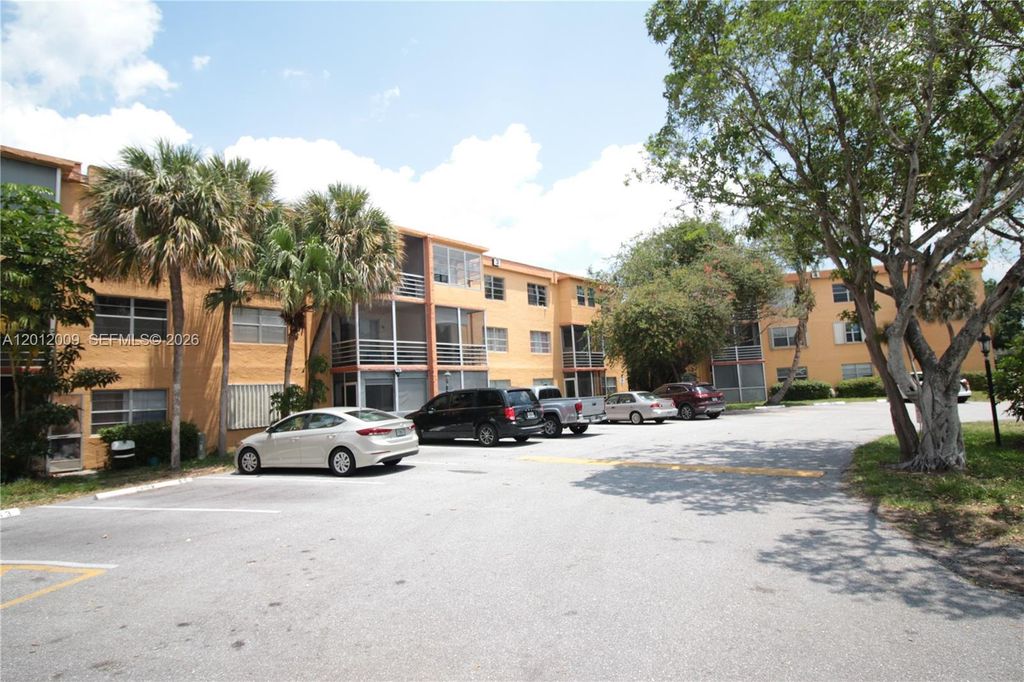 4314 NW 9th Avenue 43C, Deerfield Beach, FL 33064