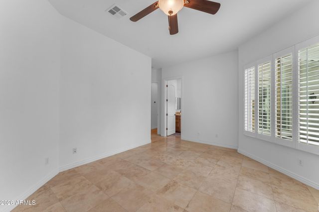 303 E WEXFORD Cove, Phoenix, AZ 85020