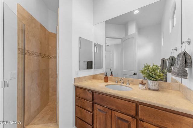 303 E WEXFORD Cove, Phoenix, AZ 85020