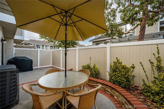 26075 Las Flores C, Mission Viejo, CA 92691