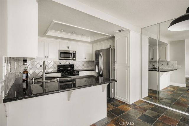 26075 Las Flores C, Mission Viejo, CA 92691