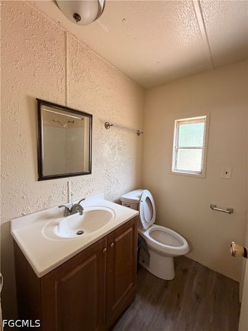 8146 Tolles DR, North Fort Myers, FL 33917