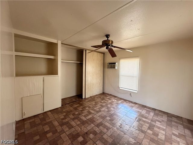 8146 Tolles DR, North Fort Myers, FL 33917