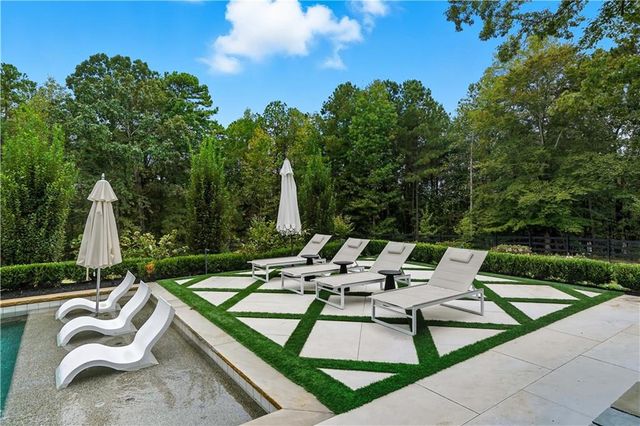 715 Lawson Drive, Canton, GA 30115