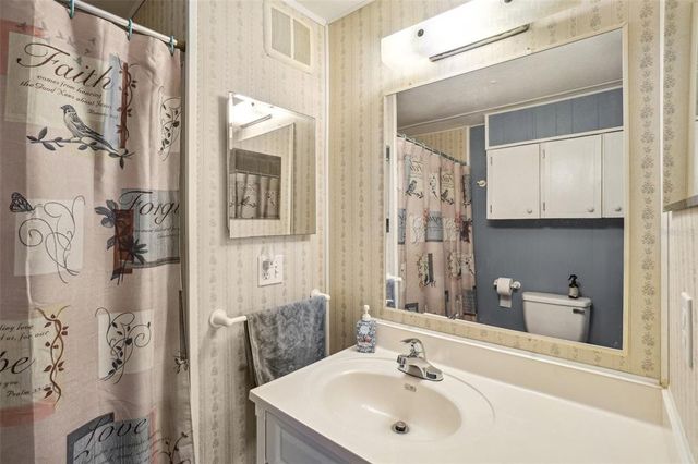 35138 DALE AVENUE, Zephyrhills, FL 33541