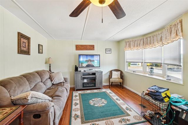35138 DALE AVENUE, Zephyrhills, FL 33541