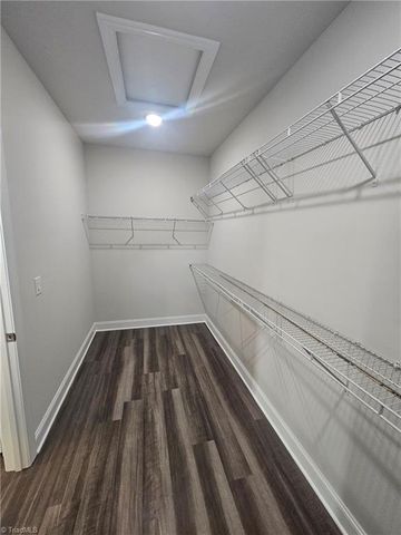 1520 Oakbluffs Drive, Colfax, NC 27235