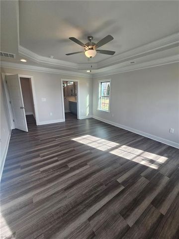 1520 Oakbluffs Drive, Colfax, NC 27235