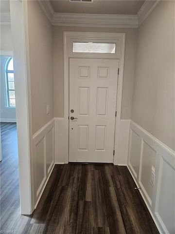 1520 Oakbluffs Drive, Colfax, NC 27235