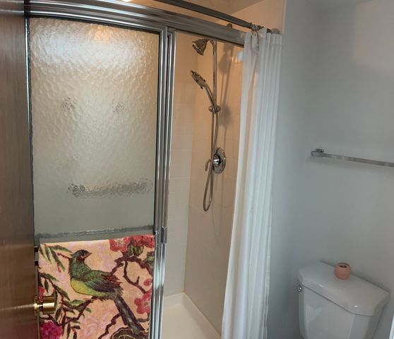 4940 Foster Street 202, Skokie, IL 60077