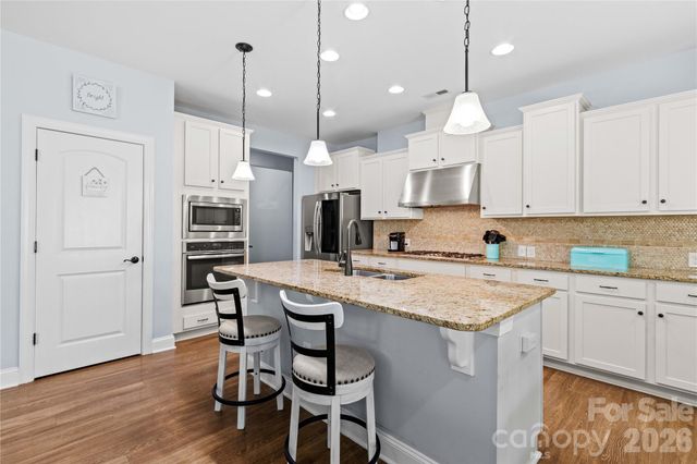 111 Paradise Hills Circle, Mooresville, NC 28115