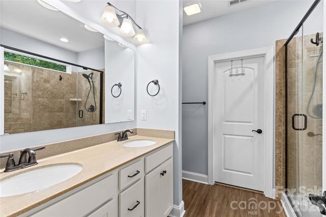 111 Paradise Hills Circle, Mooresville, NC 28115