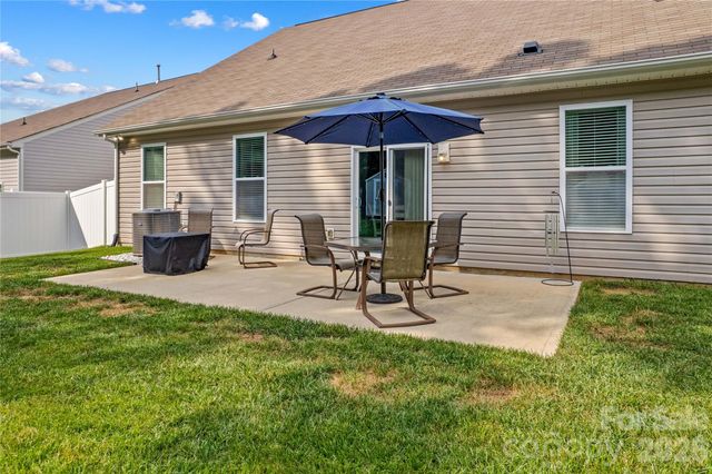 111 Paradise Hills Circle, Mooresville, NC 28115