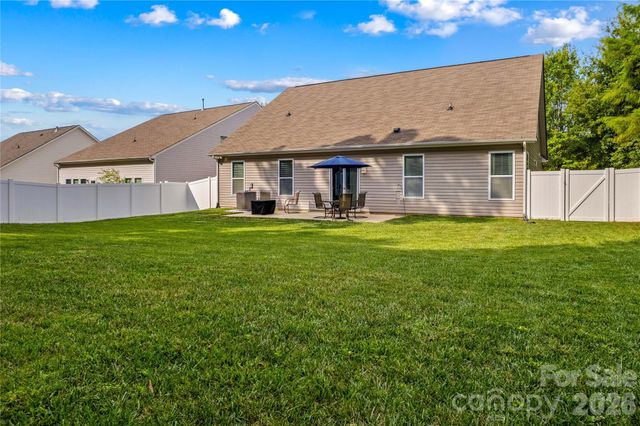 111 Paradise Hills Circle, Mooresville, NC 28115