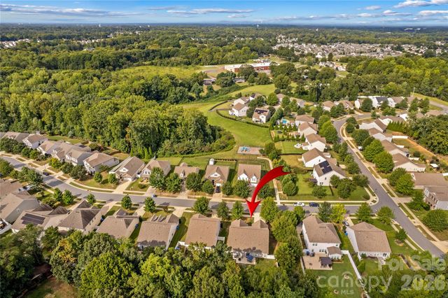 111 Paradise Hills Circle, Mooresville, NC 28115
