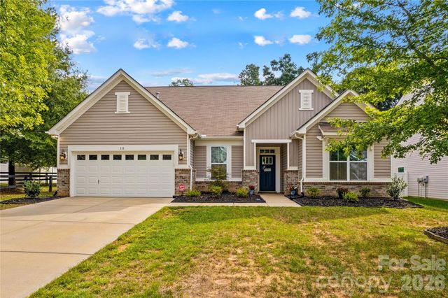 111 Paradise Hills Circle, Mooresville, NC 28115
