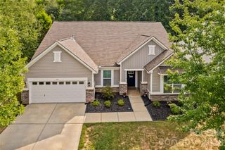 111 Paradise Hills Circle, Mooresville, NC 28115