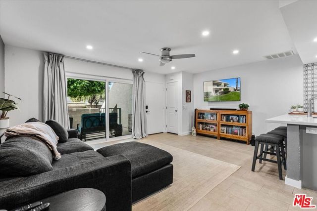 32505 Candlewood Drive 11, Cathedral City, CA 92234