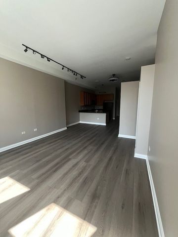 8 W Monroe Street 1102, Chicago, IL 60603