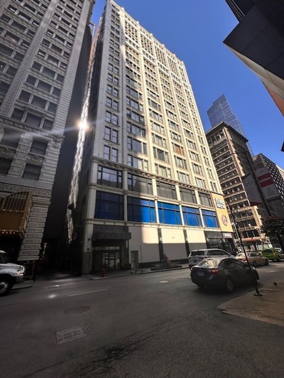 8 W Monroe Street 1102, Chicago, IL 60603