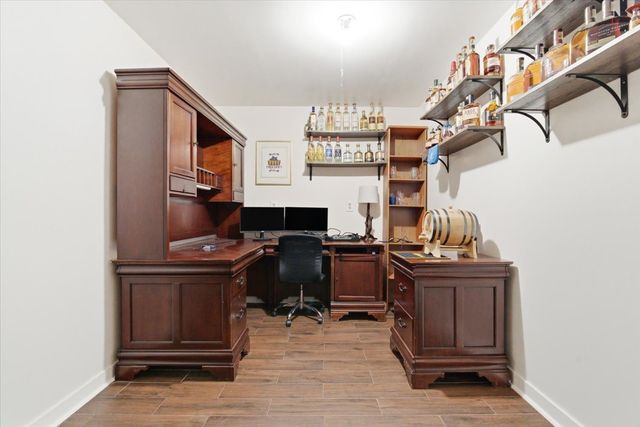 2190 Braeburn Drive B, Wauconda, IL 60084