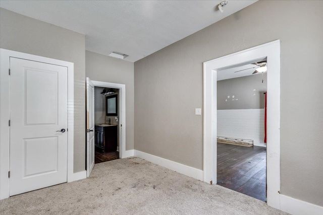 513 S 1st Ave, Mulvane, KS 67110