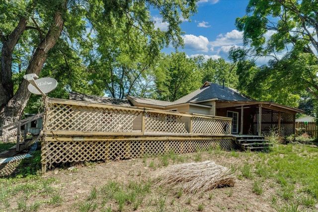 513 S 1st Ave, Mulvane, KS 67110