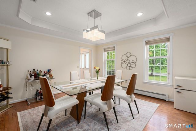 20 Warner Court, Glastonbury, CT 06033