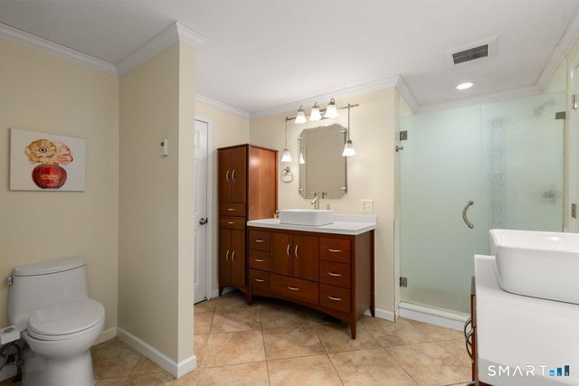20 Warner Court, Glastonbury, CT 06033