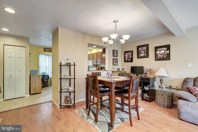 737 CLEARVIEW AVE, Hampstead, MD 21074