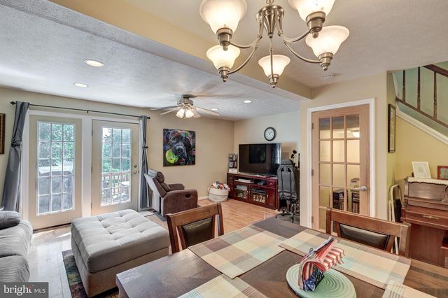 737 CLEARVIEW AVE, Hampstead, MD 21074