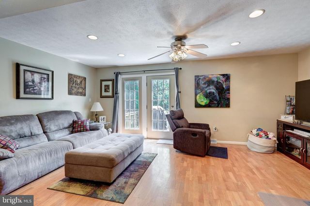 737 CLEARVIEW AVE, Hampstead, MD 21074