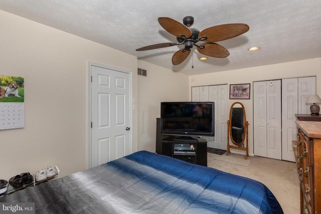 737 CLEARVIEW AVE, Hampstead, MD 21074