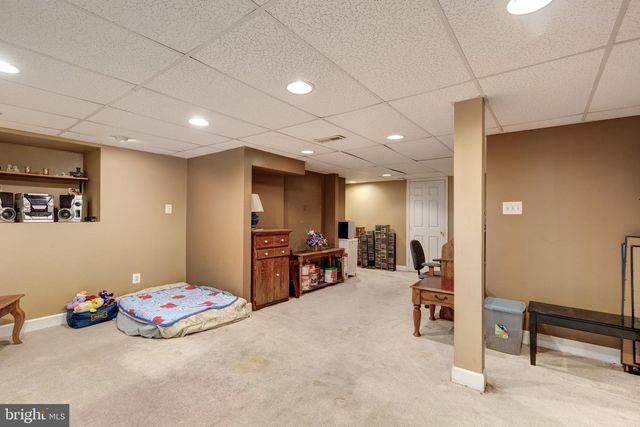 737 CLEARVIEW AVE, Hampstead, MD 21074