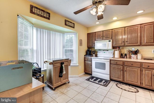737 CLEARVIEW AVE, Hampstead, MD 21074