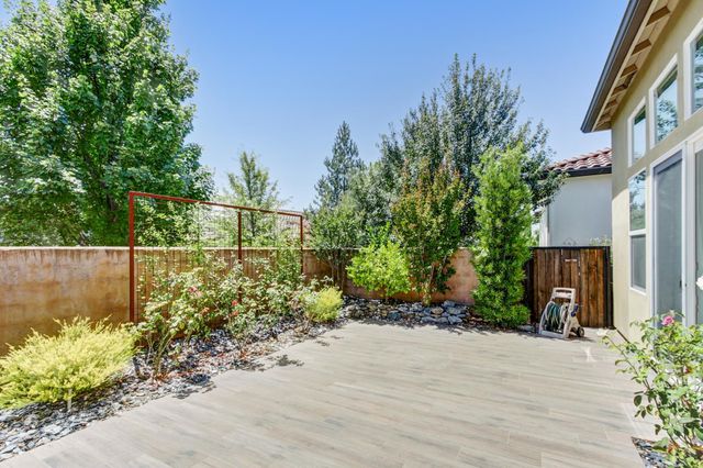 8790 Woodgrove Cir, Granite Bay, CA 95746