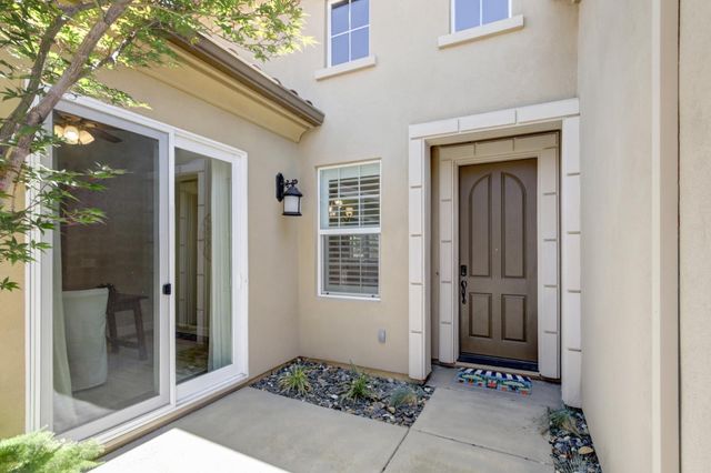 8790 Woodgrove Cir, Granite Bay, CA 95746