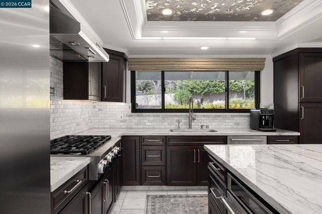 2705 Mossy Oak Dr, Danville, CA 94506